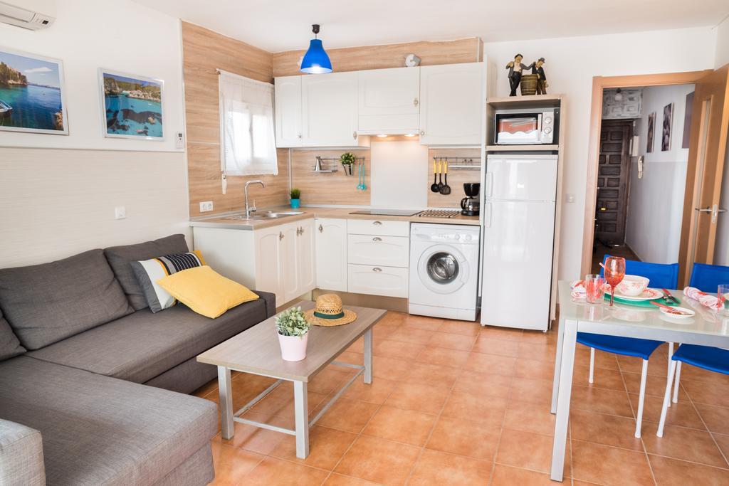 Apartamento En 萨洛 外观 照片