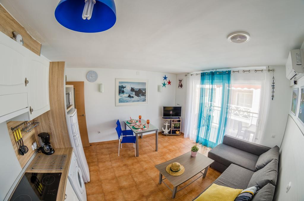 Apartamento En 萨洛 外观 照片